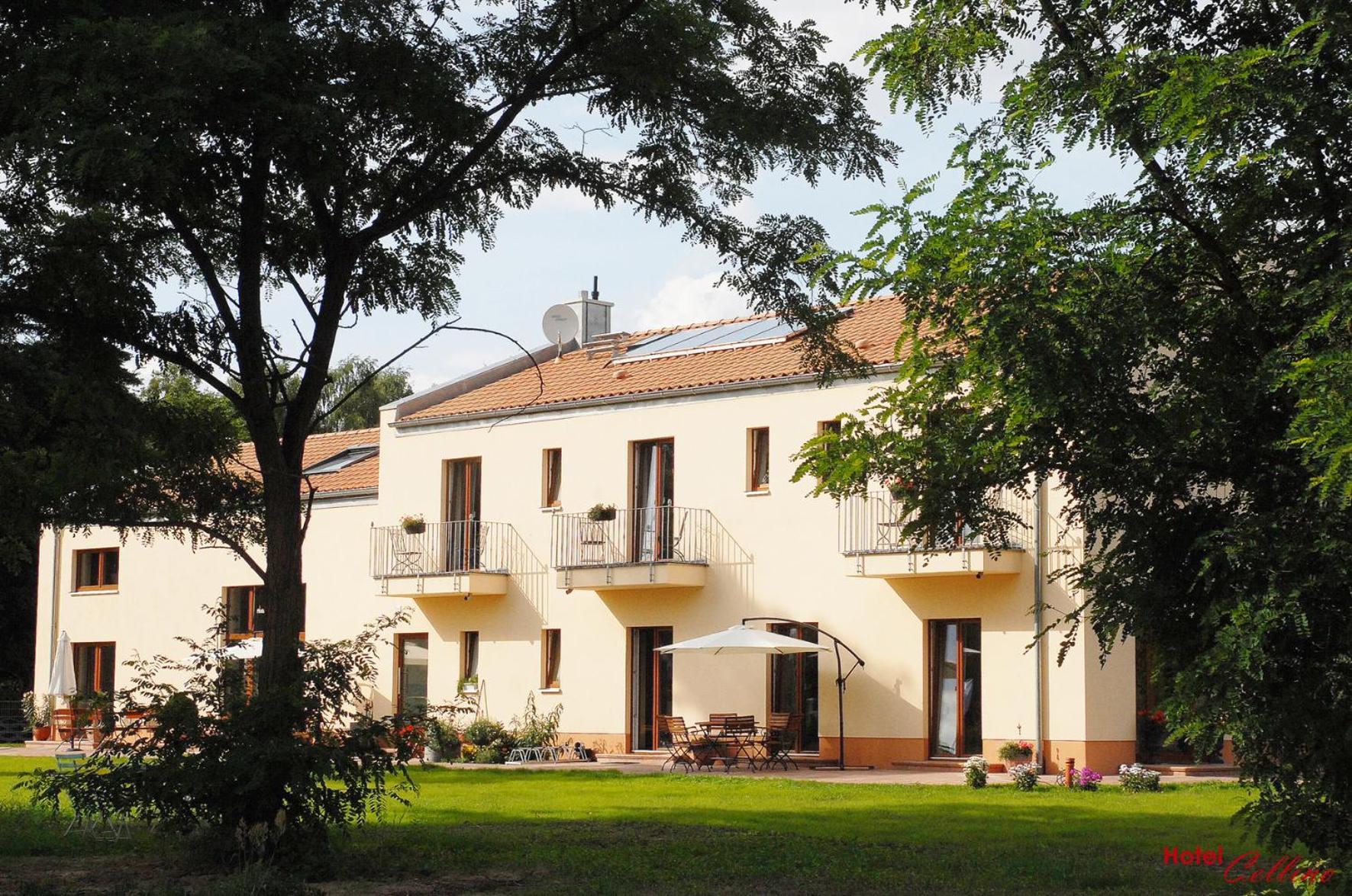 Cellino Hotel Prieros Exterior photo